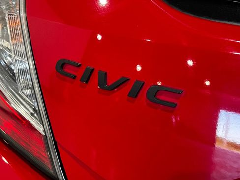 Used 2019 Honda Civic EX image 29