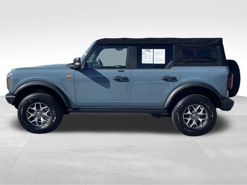 Used 2021 Ford Bronco Badlands image 5