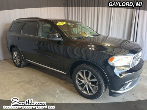 Used 2020 Dodge Durango SXT image 1