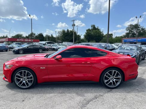 Used 2017 Ford Mustang GT Premium RWD image 8