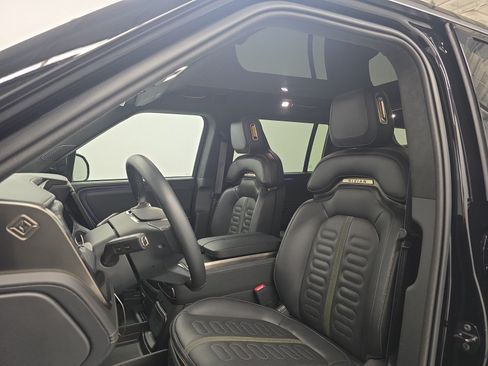 Used 2024 Rivian R1S Adventure AWD/4WD image 20