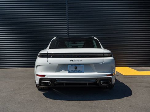 New 2026 Porsche Panamera RWD image 10