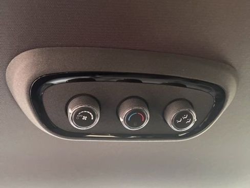 Used 2026 Dodge Durango GT image 24