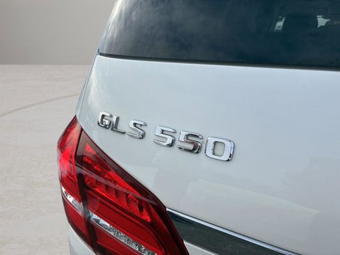 Used 2019 Mercedes-Benz GLS 550 4MATIC image 11