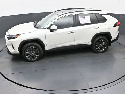 Used 2022 Toyota RAV4 Limited image 56