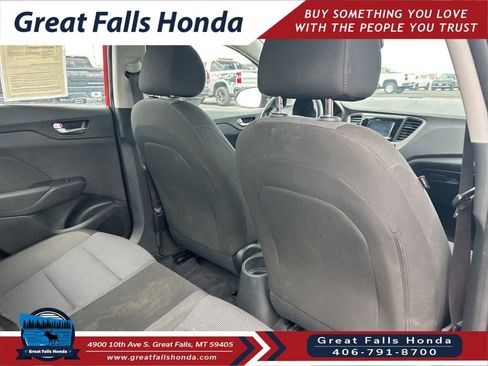 Used 2020 Hyundai Accent SE FWD image 26