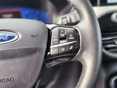 Certified 2022 Ford Escape SEL w/ Technology Package image 31