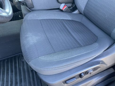 Used 2023 Chevrolet Silverado 2500 Custom w/ Custom Value Package image 23