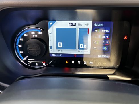 Used 2023 Ford Bronco Wildtrak image 22