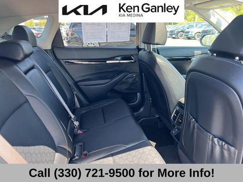 Certified 2025 Kia Seltos EX w/ EX Sunroof Package AWD/4WD image 58