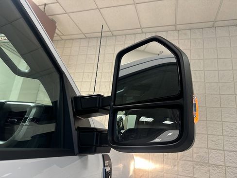 New 2026 Ford F250 XLT w/ FX4 Off-Road Package image 41