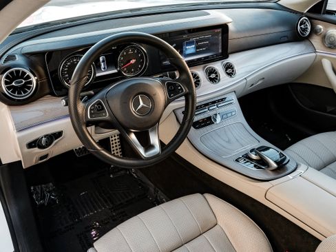 Used 2018 Mercedes-Benz E 400 Coupe image 2