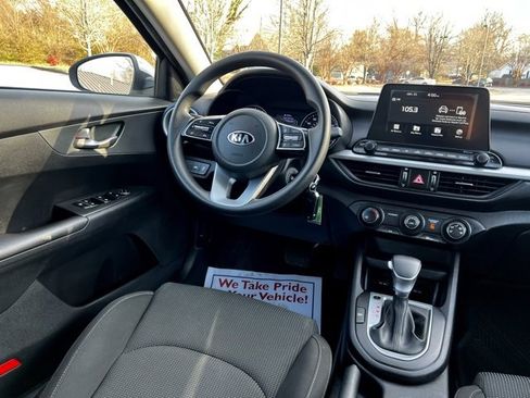 Used 2021 Kia Forte LXS image 30