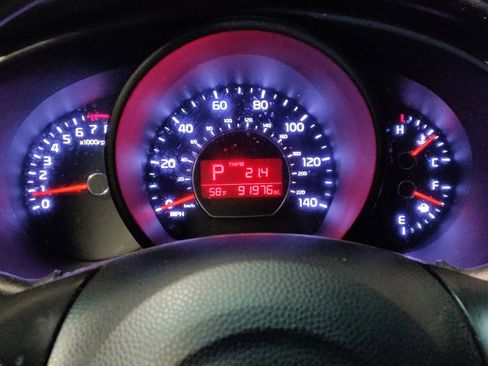 Used 2019 Kia Soul + image 23