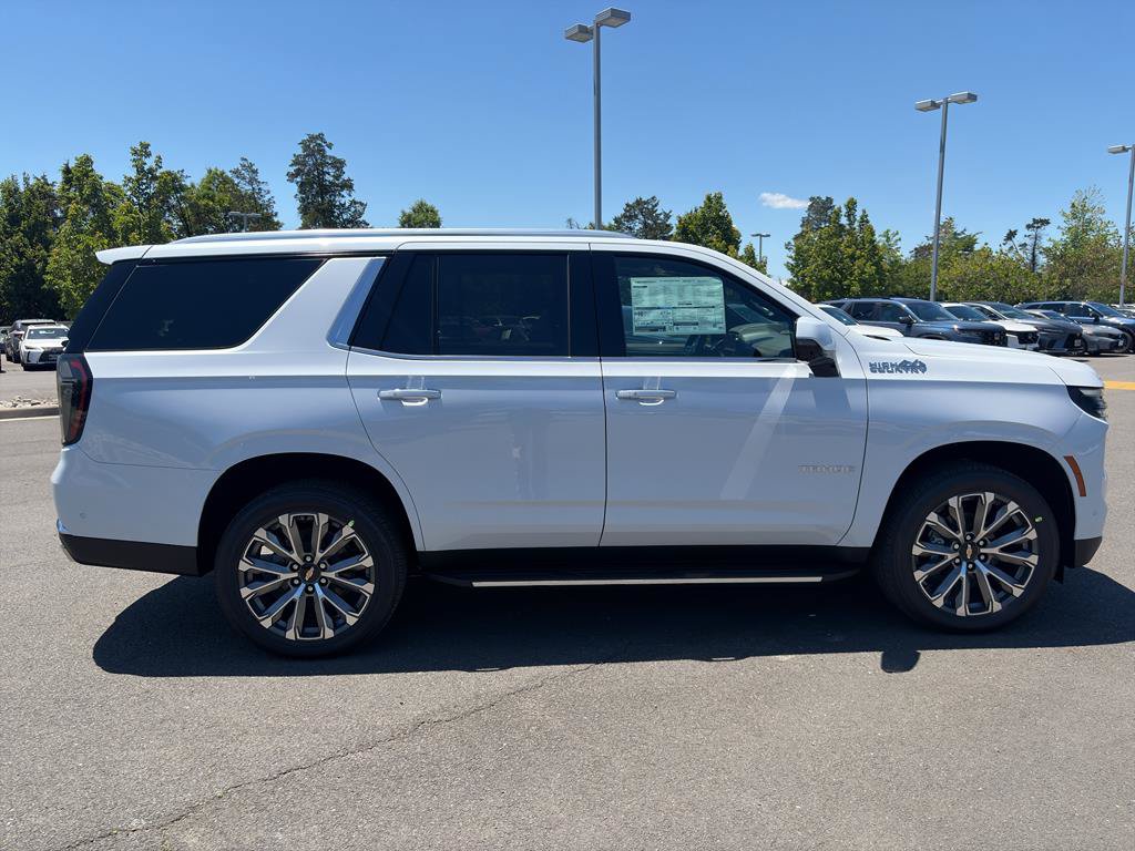 New 2026 Chevrolet Tahoe High Country w/ Sun And Tow Package AWD/4WD image 8