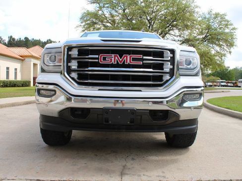 Used 2018 GMC Sierra 1500 SLT w/ SLT Premium Package image 7