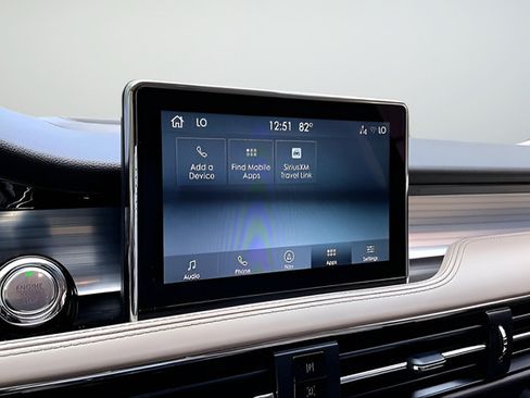 Used 2022 Lincoln Corsair FWD w/ Equipment Group 101A image 22