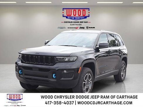Used 2023 Jeep Grand Cherokee Trailhawk AWD/4WD image 8