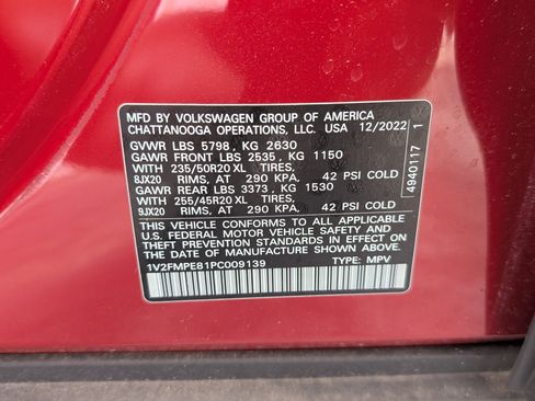 Used 2023 Volkswagen ID.4 Pro S Plus RWD image 36