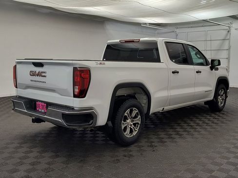 Used 2024 GMC Sierra 1500 Pro w/ Pro Value Package AWD/4WD image 8