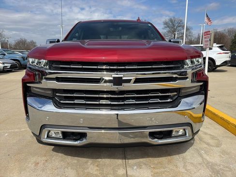 Used 2019 Chevrolet Silverado 1500 LTZ image 2