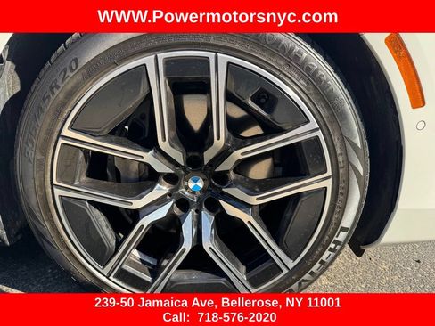 Used 2024 BMW 740i xDrive AWD/4WD image 21