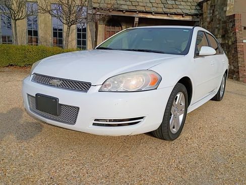 Used 2012 Chevrolet Impala LT w/ LT Sunroof Package image 5