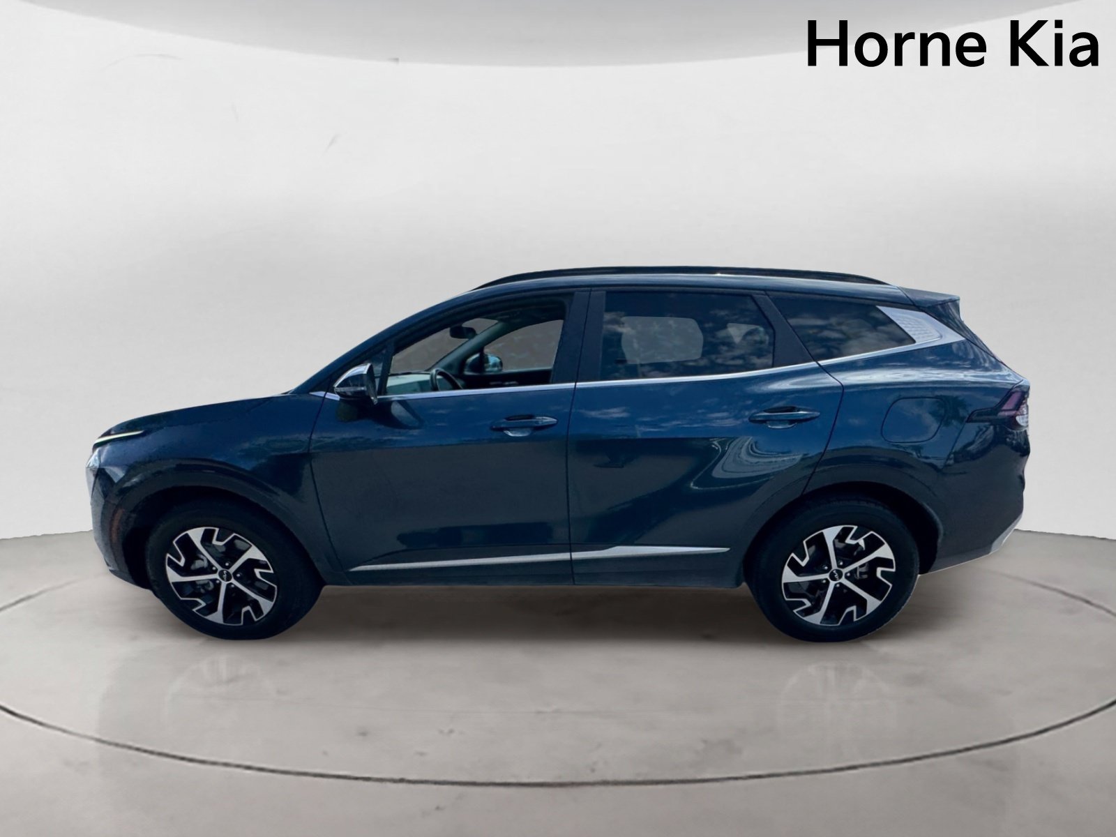 Used 2023 Kia Sportage EX w/ EX Premium Package AWD/4WD image 6