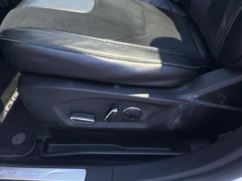 Used 2015 Ford Edge Sport w/ Equipment Group 401A FWD image 34