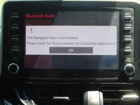 Used 2019 Toyota C-HR XLE FWD image 40