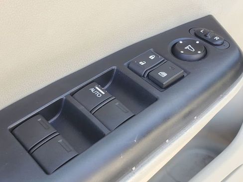 Used 2012 Honda Civic LX image 8