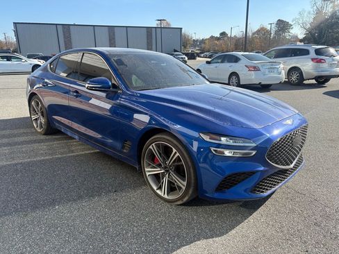 Used 2025 Genesis G70 2.5T w/ Sport Prestige Package image 9