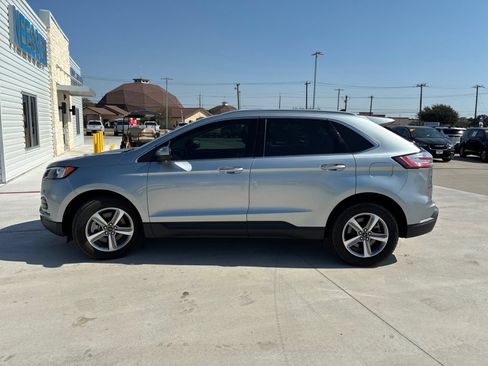Used 2024 Ford Edge SEL w/ Convenience Package AWD/4WD image 4