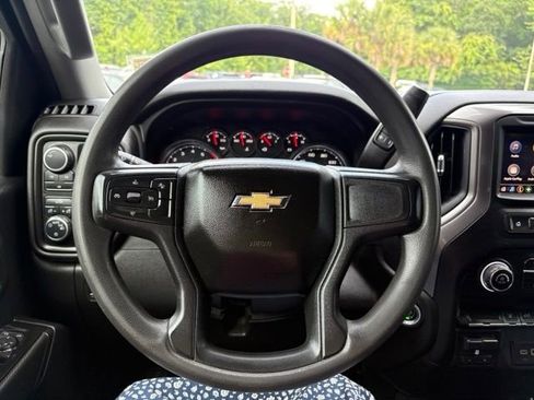 Used 2024 Chevrolet Silverado 2500 Custom w/ Custom Convenience Package AWD/4WD image 11