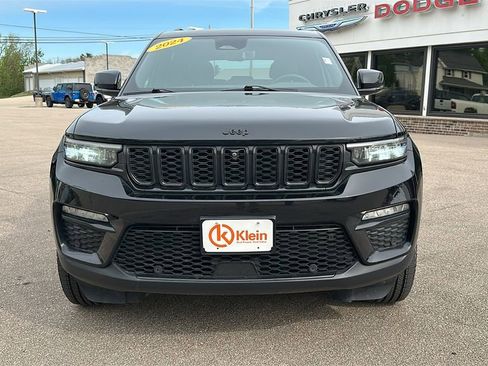 Used 2024 Jeep Grand Cherokee Limited w/ Luxury Tech Group II AWD/4WD image 2