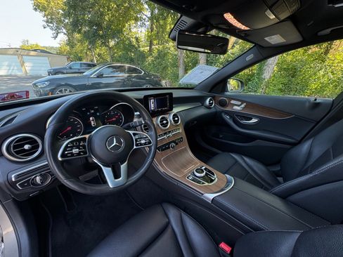 Used 2019 Mercedes-Benz C 300 4MATIC Sedan image 10