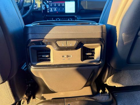 Used 2024 GMC Sierra 1500 AT4X image 23