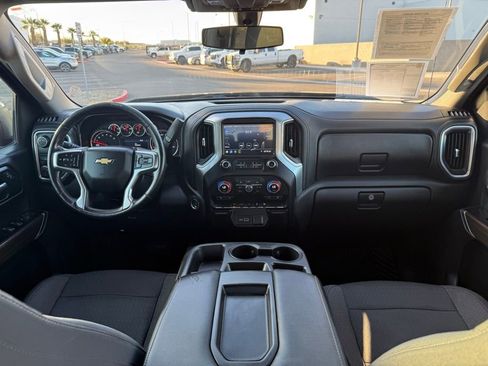 Used 2020 Chevrolet Silverado 1500 LT w/ Texas Edition image 18