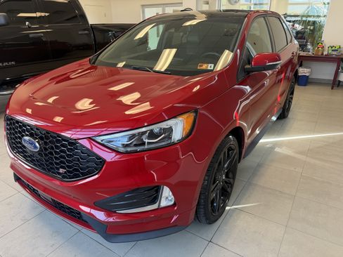 Used 2024 Ford Edge ST w/ Equipment Group 401A AWD/4WD image 5