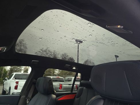 Used 2025 Cadillac Escalade IQ Sport 2 image 13