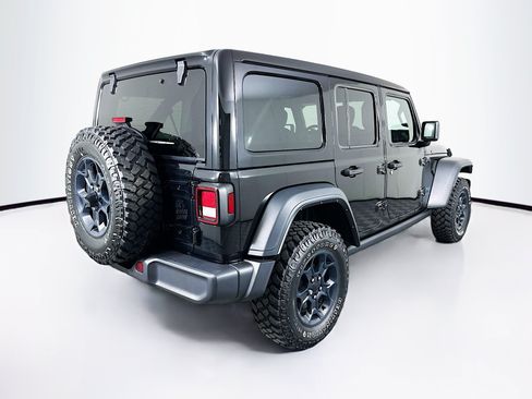 Used 2023 Jeep Wrangler Unlimited w/ Sun & Screen Package AWD/4WD image 9