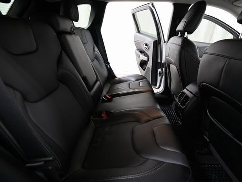 Used 2022 Jeep Cherokee Latitude Lux image 26