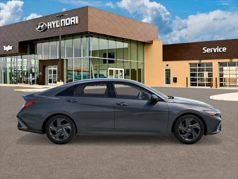 New 2026 Hyundai Elantra Sport FWD image 7