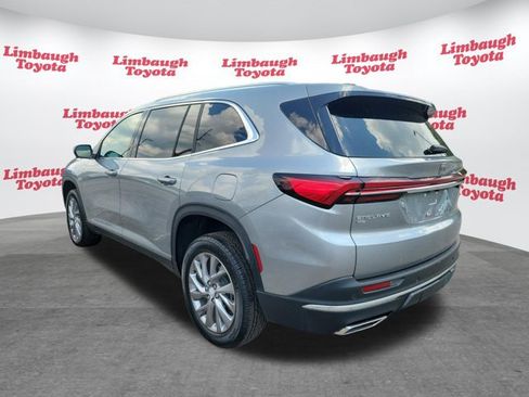 Used 2025 Buick Enclave Preferred AWD/4WD image 24