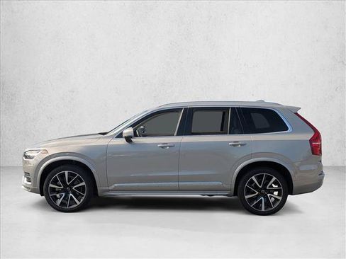 Used 2023 Volvo XC90 B5 Plus w/ Protection Package Premier AWD/4WD image 9