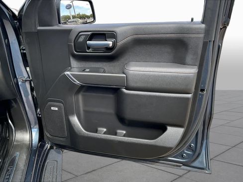 Used 2022 GMC Sierra 1500 AT4 w/ AT4 Premium Package AWD/4WD image 19