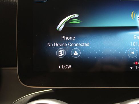 Used 2021 Mercedes-Benz GLC 300 image 38