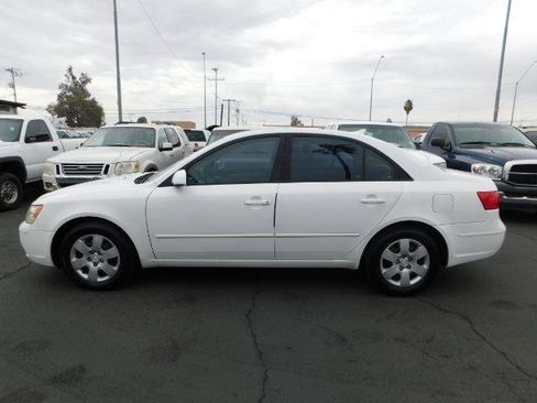 Used 2010 Hyundai Sonata GLS image 4