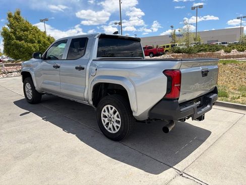 Used 2025 Toyota Tacoma SR RWD image 7