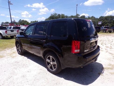 Used 2014 Honda Pilot LX image 4